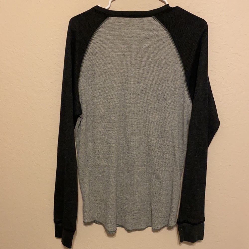 American Eagle Men’s Long Sleeve Classic Fit Shirt - Picture 3 of 4